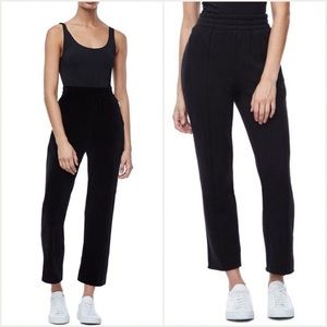 Good American sweatpants